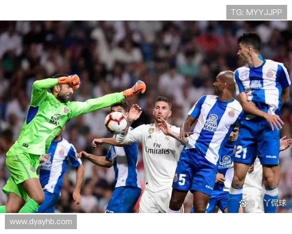 皇家马德里迎强敌巅峰对决再掀欧陆赛场荣耀之战 皇家马德里迎强敌巅峰对决再掀欧陆赛场荣耀之战