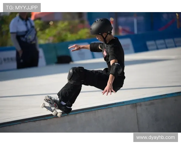 成都滑板队与南京滑板队赛后复盘探讨灵活性表现与战术调整 成都滑板队与南京滑板队赛后复盘探讨灵活性表现与战术调整