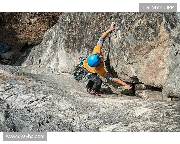 重庆攀岩队成长纪实：从初学者到高手的奋斗与坚持故事